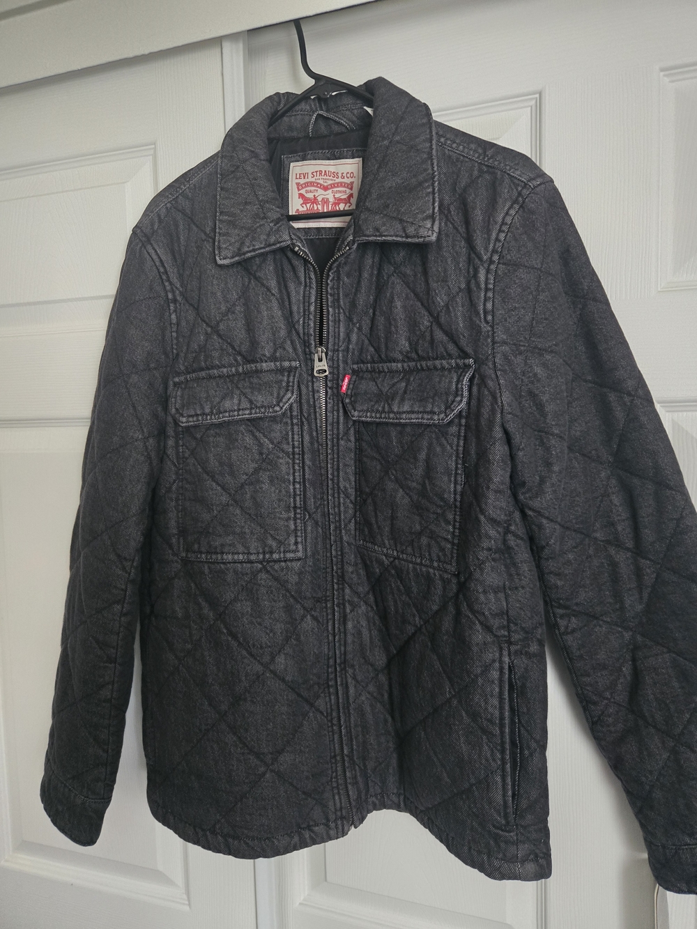 Levi's Men's Quilted Zip-Front Jacket in Charcoal Black